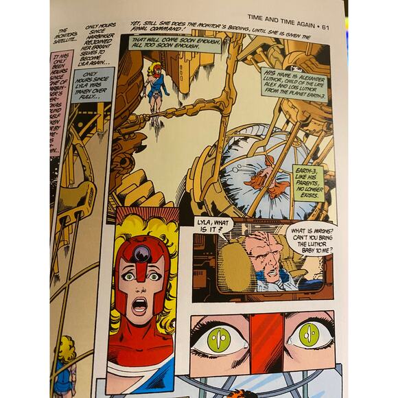 DC Comics Crisis On Infinite Earths GraphicNovel Paperback 1985 Series Crossover - Picture 3 of 7